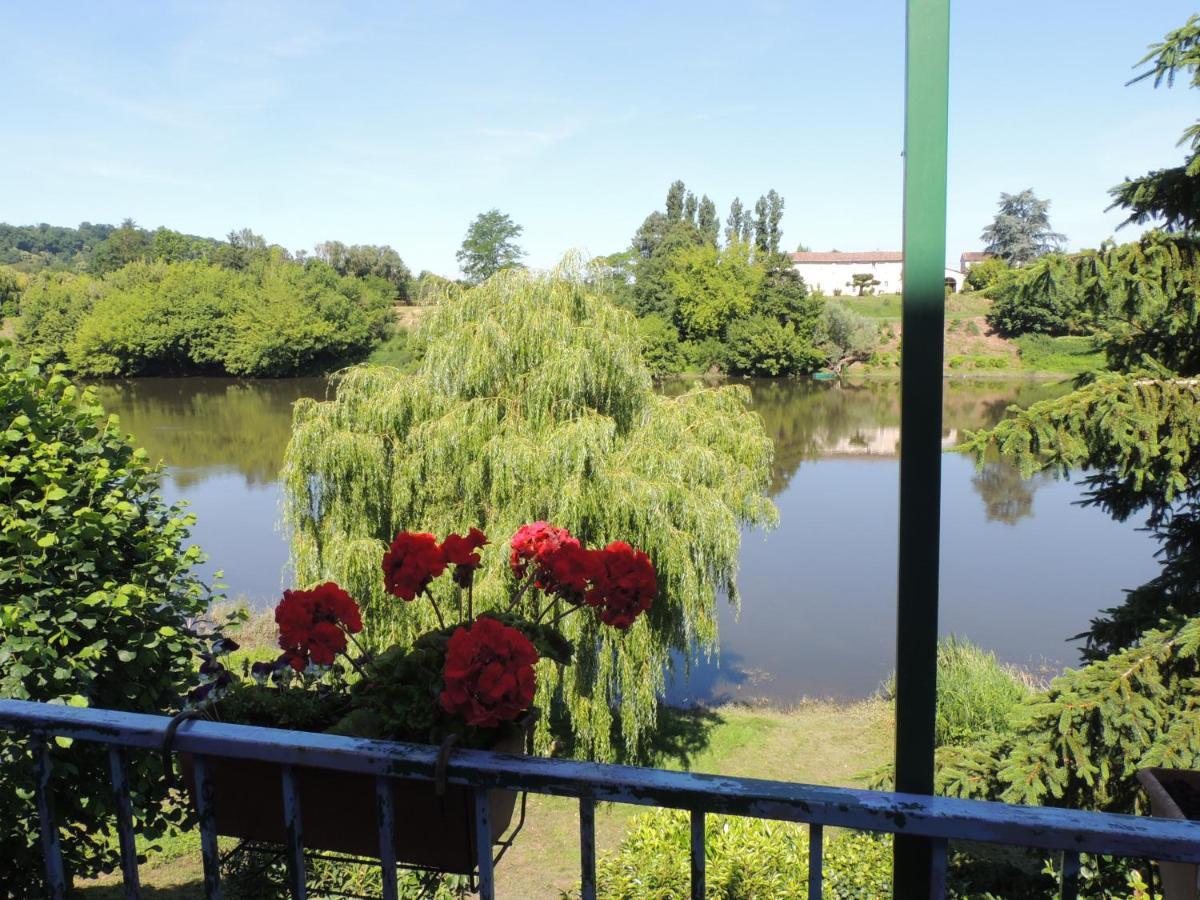 לינה וארוחת בוקר Pineuilh Le Jardin Des Cygnes מראה חיצוני תמונה